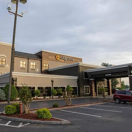 La Quinta By Wyndham Knoxville East